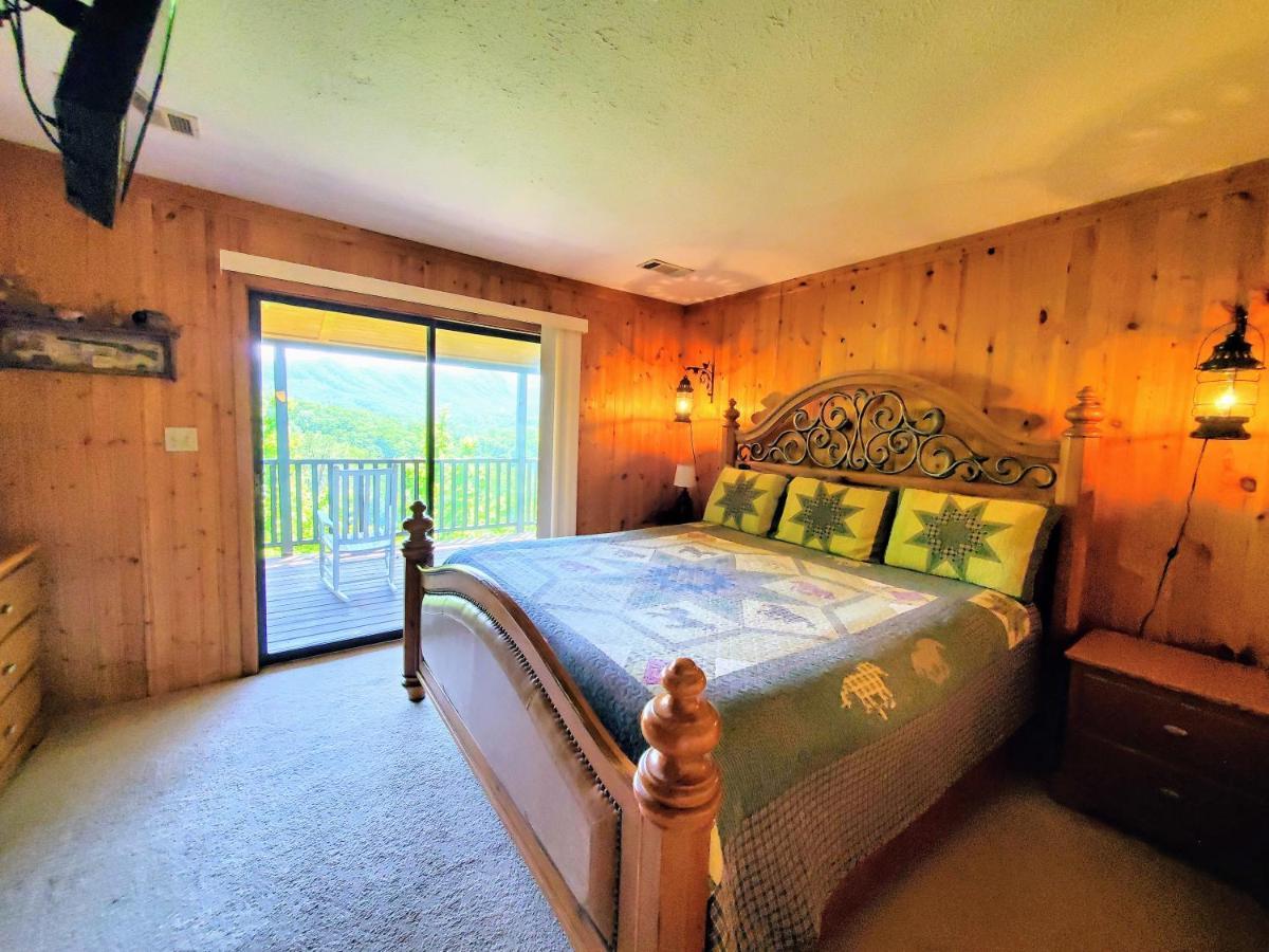 Mountain Ridge Villa Pigeon Forge Exterior photo